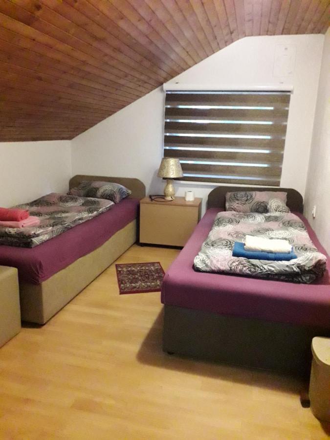Hostel Topić Banja Luka Buitenkant foto