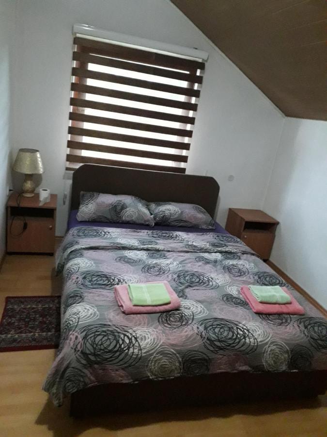 Hostel Topić Banja Luka Buitenkant foto