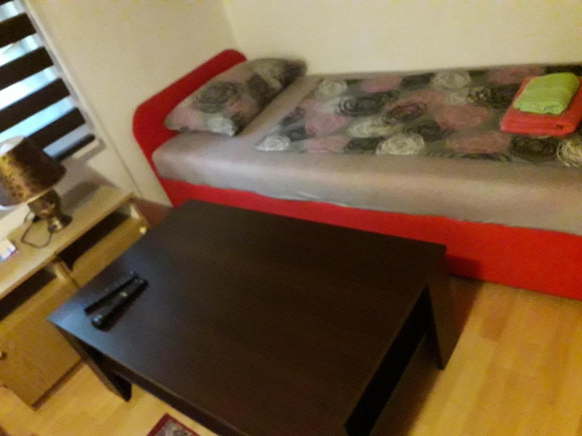Hostel Topić Banja Luka Buitenkant foto