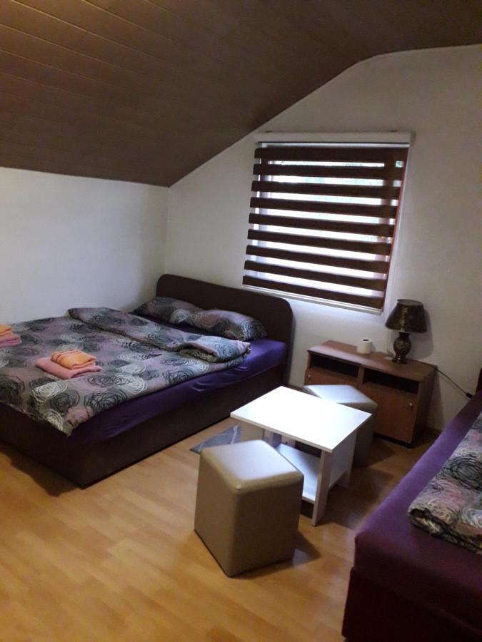 Hostel Topić Banja Luka Buitenkant foto