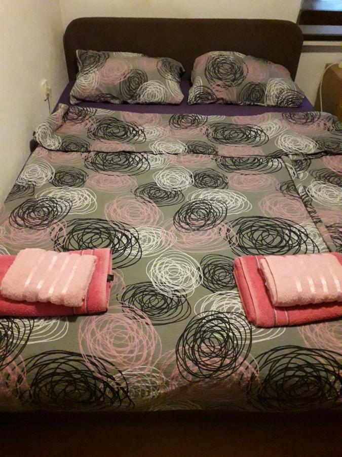 Hostel Topić Banja Luka Buitenkant foto