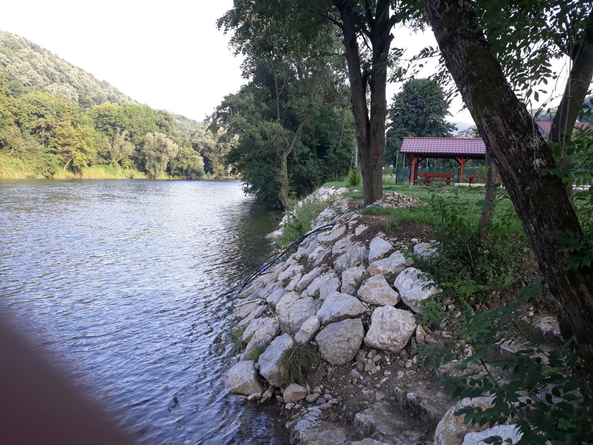 Hostel Topić Banja Luka Buitenkant foto